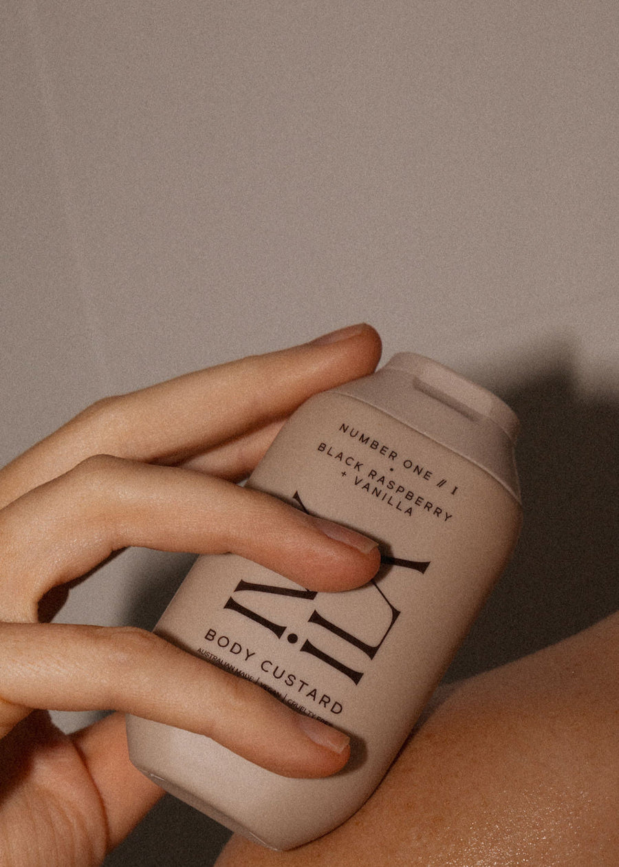 IVY ILA | NUMBER ONE // I | BLACK RASPBERRY + VANILLA BODY CUSTARD
