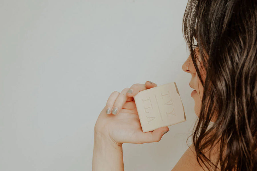 IVY ILA | WHITE LILY SOAP BAR